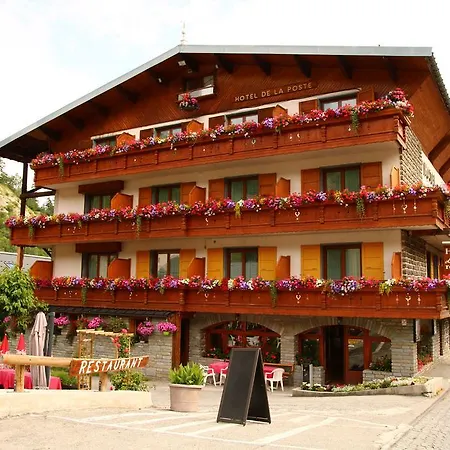 Otel De La Poste 2*