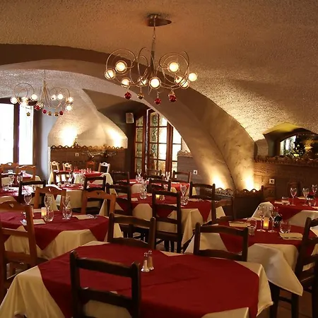 Hotel De La Poste